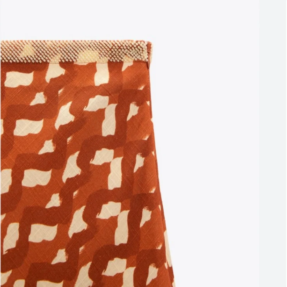 🆕️ Zara Printed Beaded Maxi Skirt - Picture 5 of 5